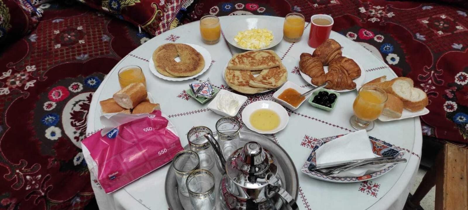 Dar Ahl Tadla Hotell Fès Exteriör bild