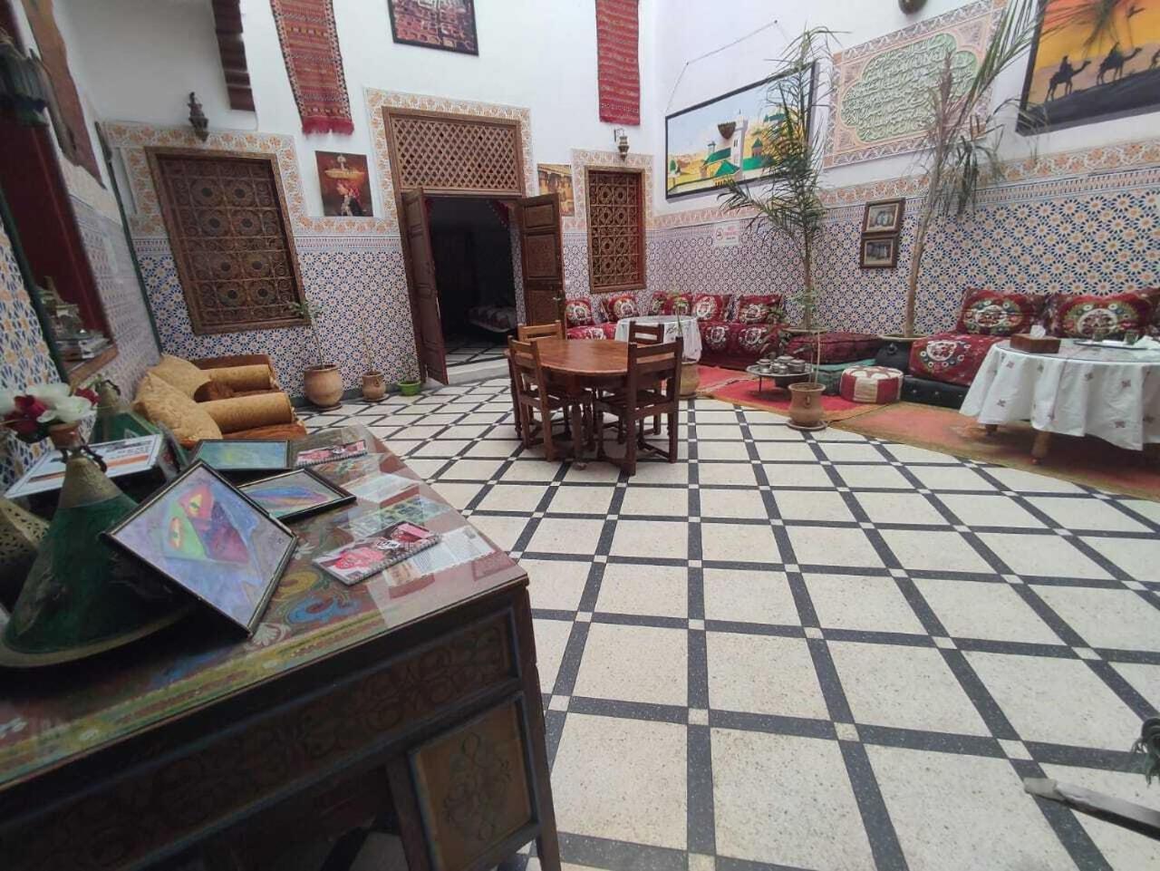 Dar Ahl Tadla Hotell Fès Exteriör bild