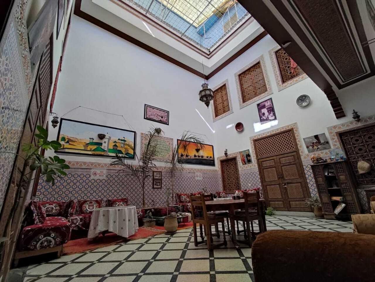 Dar Ahl Tadla Hotell Fès Exteriör bild