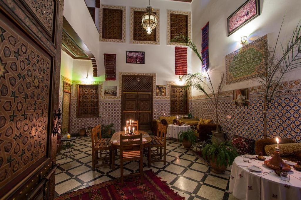 Dar Ahl Tadla Hotell Fès Exteriör bild