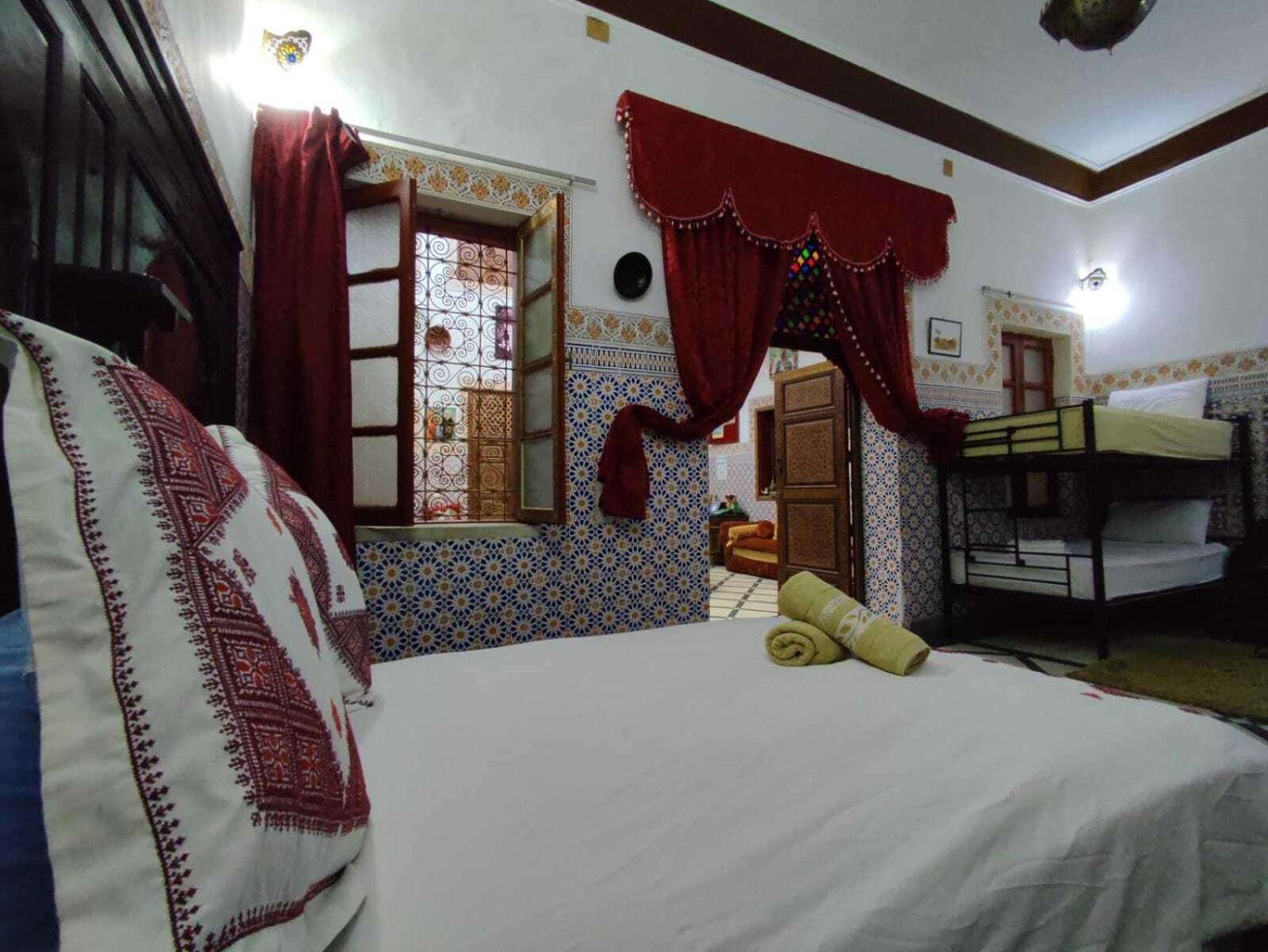 Dar Ahl Tadla Hotell Fès Exteriör bild